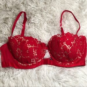 NWT Victoria’s Secret Lingerie bra